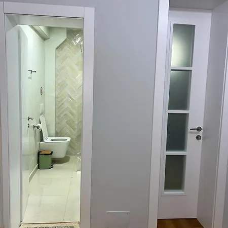 Daire Cane Mosaic Tiran